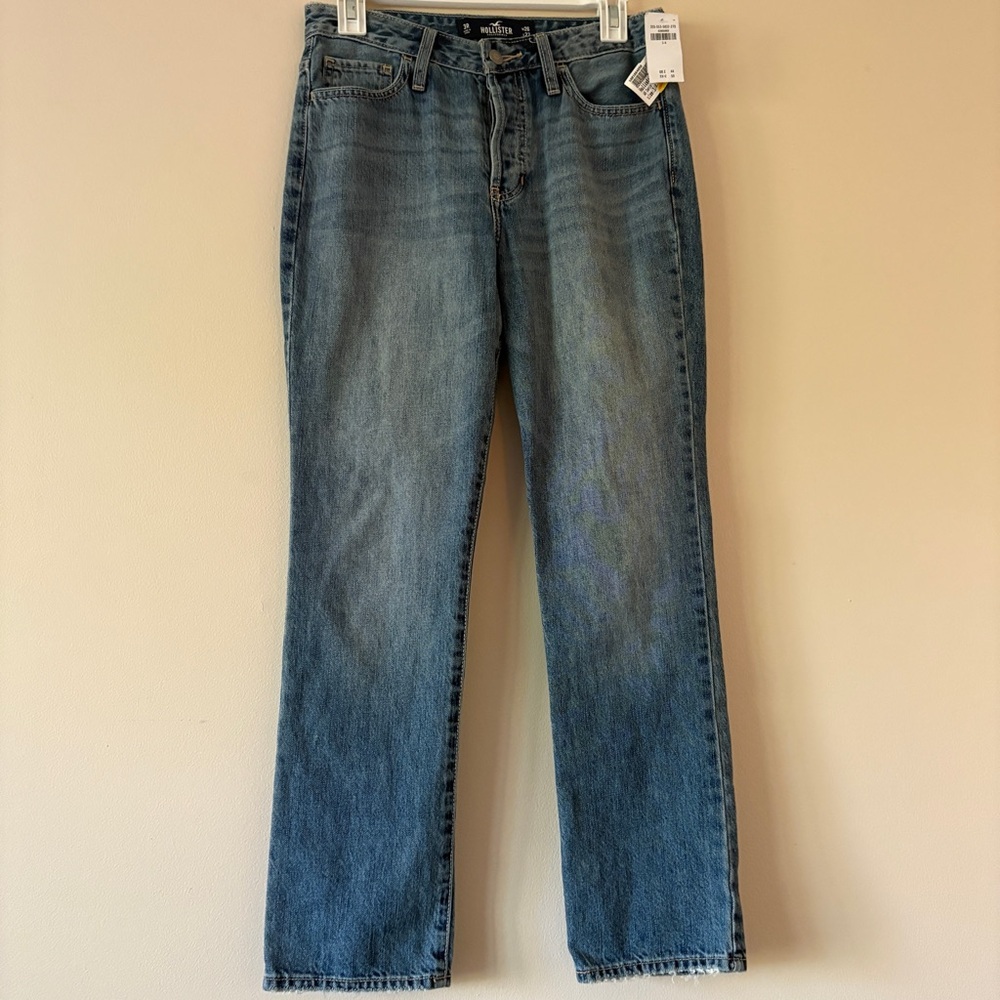 NWT Hollister High Rise Vintage Straight Jeans 3R W26 L27